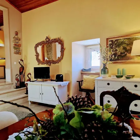 Casa Azenhas By Lisbon Village Nyaraló